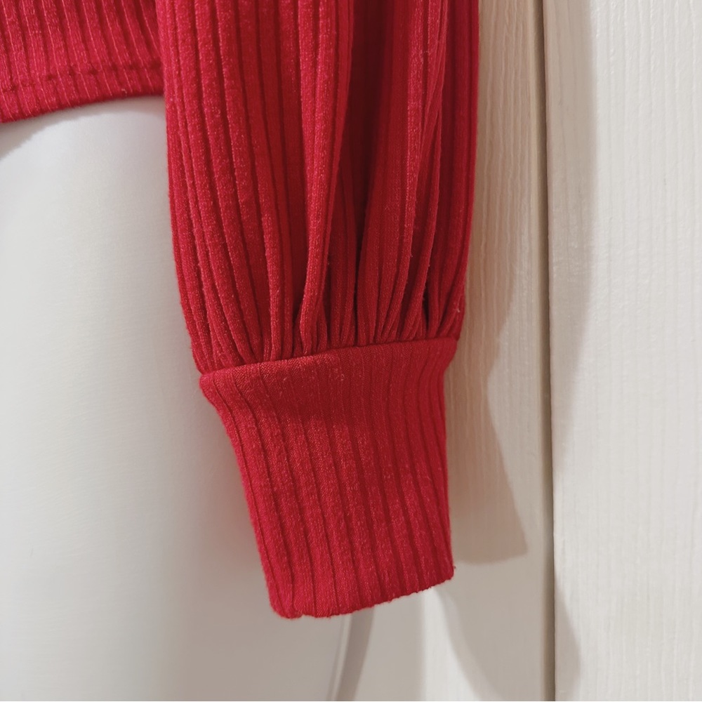Red Long Blouse - Picture 4 of 6